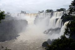 21 Argentinian Iguazu Falls From Paseo Inferior Lower Trail.jpg